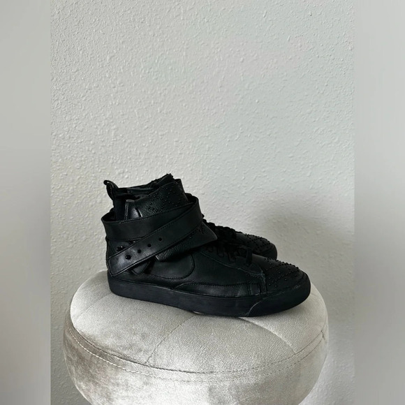Nike Blazer Twist Mid Trainers Leather Black Size 7 - Picture 8 of 10